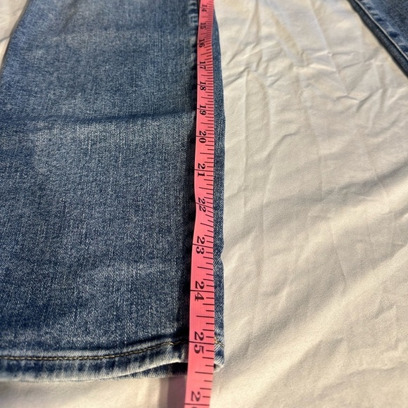 Gap True Skinny Ankle Mid Rise Jeans Size 8/29 Distressed - Picture 7 of 8